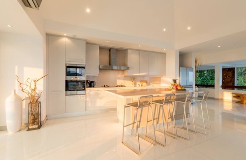 Plai Laem Villa | Explore Samui Summit Villa with Pool and Family Amenities