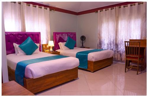 Kampala Bed & Breakfast | Inviting SamWeb Bed and Breakfast: Eco-Friendly & Pet Friendly