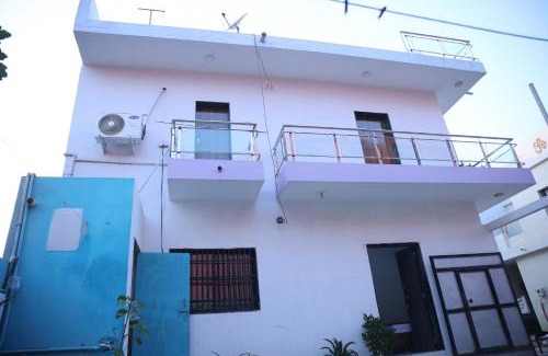 Dwarka House | Budget-Friendly Stay at Samyak Family Bungalow, Pet Friendly