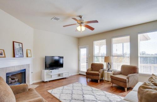 Wetmore House | San Antonio Escape: Pet-Friendly Retreat with Pool Access
