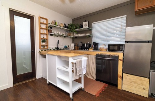 Pecan Valley Apartment | San Antonio Private Studio! no shared spaces