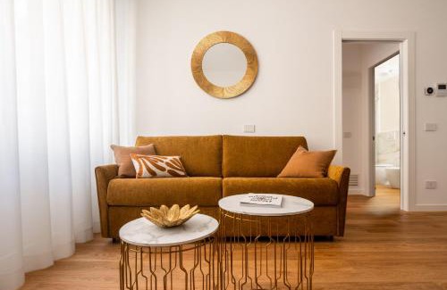 Tricolore Apartment | Stylish San Babila Design Apartment for Families & Pets
