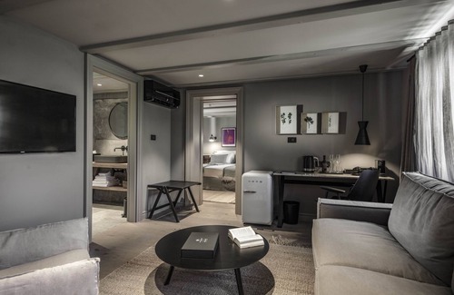 Buje Hotel | Elegant San Canzian Hotel & Residences with Ocean Views