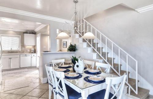 San Clemente House | Family-Friendly Retreat at San Clemente - Monterey Fourplex