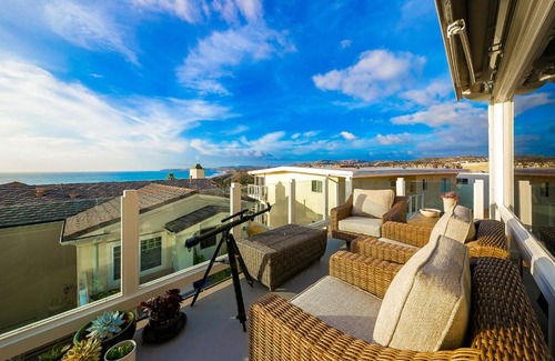San Clemente House | Elegant San Clemente Ocean Bluff Top Hotel - 4-Star Escape