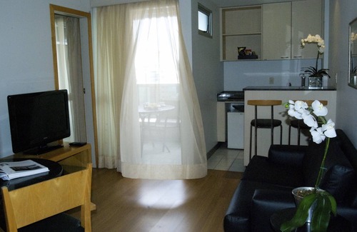 Lourdes Hotel | Convenient San Diego Convention Lourdes with Pool & Spa