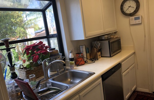 Vista House | Beautiful San Diego Villa with Pool, Near the Ocean