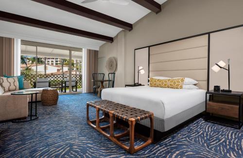 San Diego Hotel | Relax at San Diego Mission Bay Resort with Ocean Views