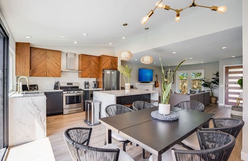 San Carlos House | Coastal View Retreat in San Diego with Pool & Hot Tub