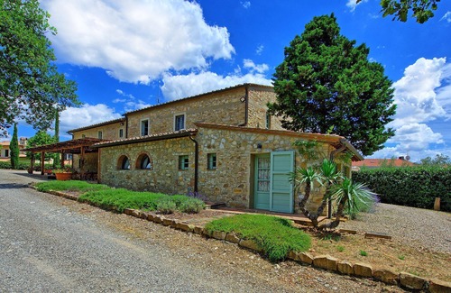Barberino Tavarnelle Apartment | Discover San Donato 2: Family-Friendly Chianti Retreat