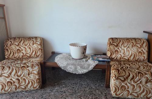 San Donato-San Vitale Apartment | Family-Friendly San Donato Fiera Apt with Great Reviews