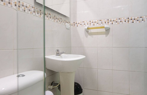 Pie del Cerro Hotel | Cozy Stay at San Felicin Hostel with Spa and Breakfast