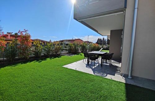 Cola Apartment | Elegant San Giorgio Design Home with Pool & Hot Tub