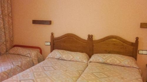 Llanaves de la Reina House | Inviting San Glorio: Pet-Friendly Stay with Great Amenities