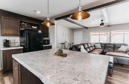 Vernal House | Modern Mountain View Getaway in San Juan & Cimarron