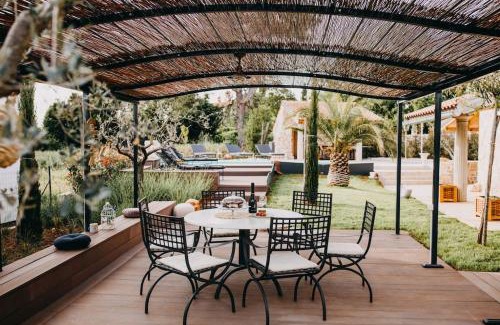 Babici Villa | San Lorenzo: 4-Star Getaway with Pool & Pet-Friendly Perks