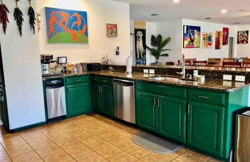 Martindale House | Discover San Marcos River Retreat with Hot Tub & Pool