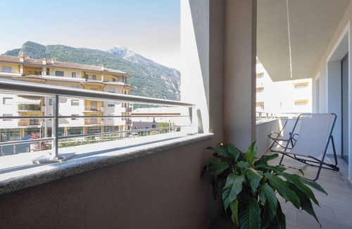 Pont-Saint-Martin Apartment | Cozy San Martin Holidays Home: Ideal Three-Room Apartment