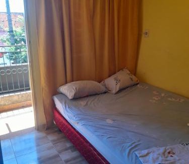 Villarrica Hotel | Cozy San Miguel Hostal with Breakfast and Hot Tub Access