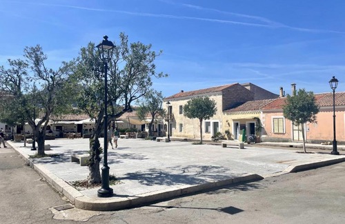 San Pantaleo House | Discover San Pantaleo Villa with Family-Friendly Amenities