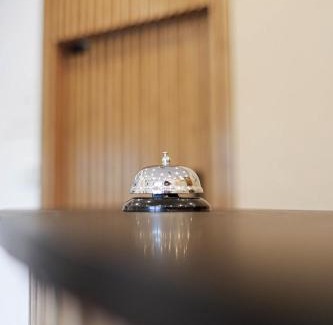 San Pedro Hotel | Budget-Friendly San Pedro Hotel with Pool & Hot Tub Access