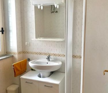 Isca Marina House | Family-Friendly San Rocco One Bed Apartments Await You