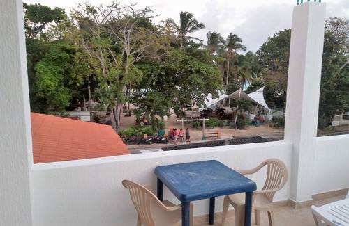 San Luis Apartment | Welcome to San Andrés Balcony View 4 - Family & Pet Friendly