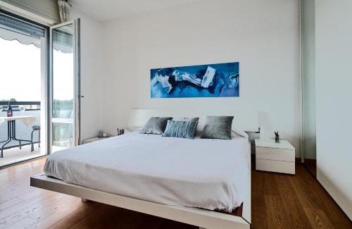 San Siro Apartment | Elegant San Siro Design Apartment - Guest Rated 9.9/10
