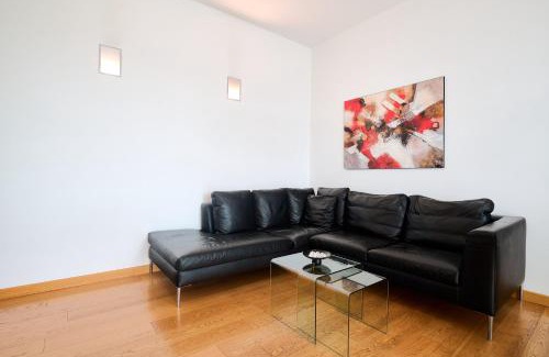 San Siro Apartment | Elegant San Siro Design Apartment - Guest Rated 9.9/10