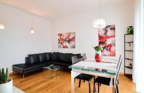 San Siro Apartment | Elegant San Siro Design Apartment - Guest Rated 9.9/10