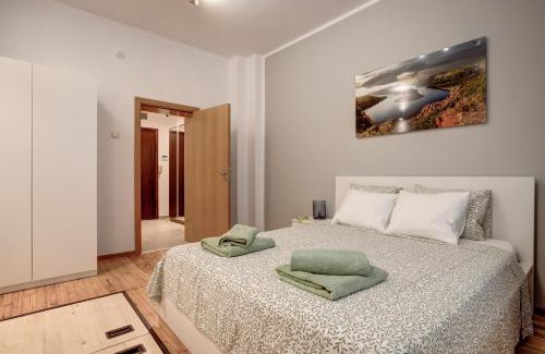 Oborishte Apartment | San Stefano 4 Free Parking 2 BRDM 100m Zaimov Park