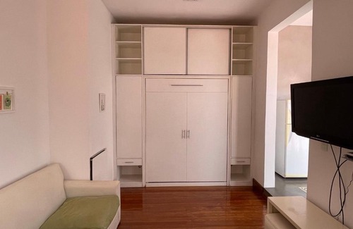 Constitucion Apartment | Family-Friendly San Telmo Apartment for 4 Guests