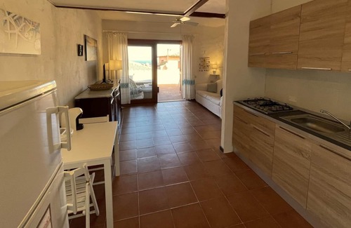 Capo Coda Cavallo Apartment | Ocean View Retreat: San Teodoro Punta Est Triloocale