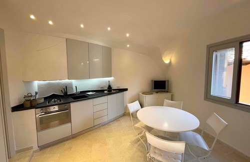 Capo Coda Cavallo Apartment | Discover San Teodoro Punta Est with Pool & Kitchen Access