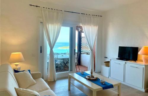 Capo Coda Cavallo Apartment | Experience Beachfront Bliss at San Teodoro PUNTA EST