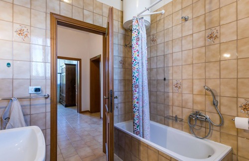 San Vivaldo Apartment | San Vivaldo: Oceanfront Retreat with Pool & Spa Amenities