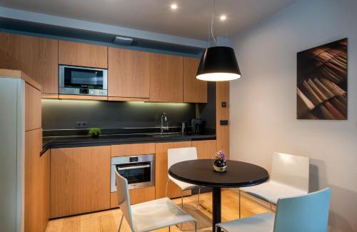 Wilmersdorf Apartment | Discover SANA Berlin Residence: Pet-Friendly Oasis with Spa