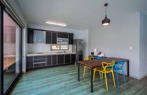 Sancheong House | Explore Sancheong Jirisanui Haru Pension with Family-Friendly Amenities