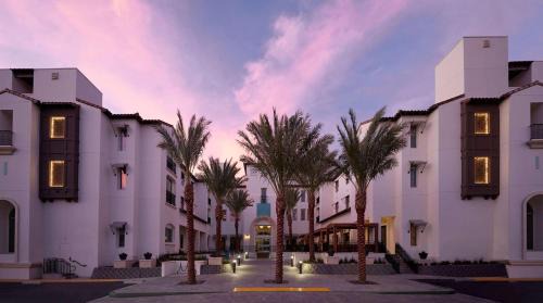 Rancho Cucamonga Hotel | Explore Sanctity Hotel Rancho Cucamonga with Family-Friendly Perks