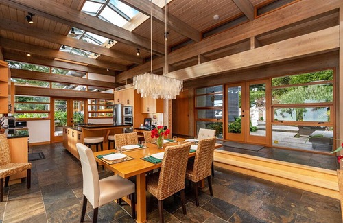 Trinidad House | Sanctuary House - Oceanfront Escape with Spa & Views