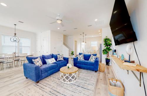 Silver Sands House | Relaxing Sand and Sunshine with Family-Friendly Amenities