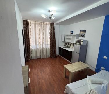 Constanta Apartment | Sand and Waves House