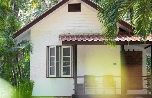Nong Thale House | Beachfront Sand Beach Bungalow with Private Ocean Views