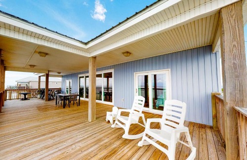 Dauphin Island House | Experience Oceanfront Bliss at Sand By Me - Guest Rated 10/10