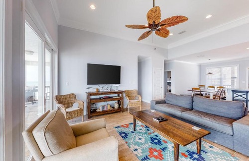 Dauphin Island House | Experience Oceanfront Bliss at Sand By Me - Guest Rated 10/10