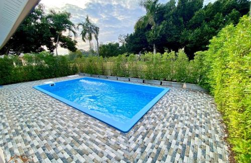 Kram House | Relaxing Pool Villa at Sand-D House, Rock Garden Beach Resort