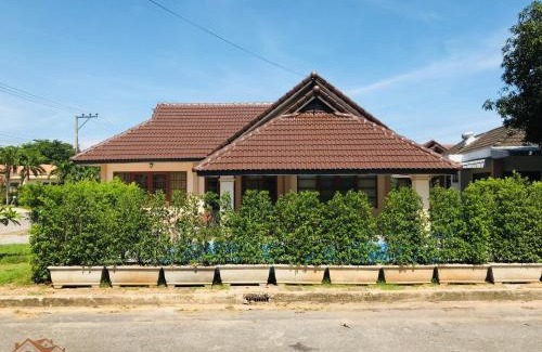 Kram House | Relaxing Pool Villa at Sand-D House, Rock Garden Beach Resort