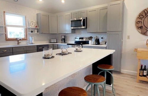Ocean Sands House | Sand Dollar Central - Guest Rated 10/10 with Ocean View