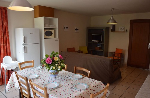 Saint-Coulomb House | Discover Sand Grain: Oceanview Haven Steps from the Beach
