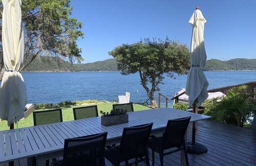 Palm Beach House | Enchanting Sand Point House Pittwater for Your Getaway